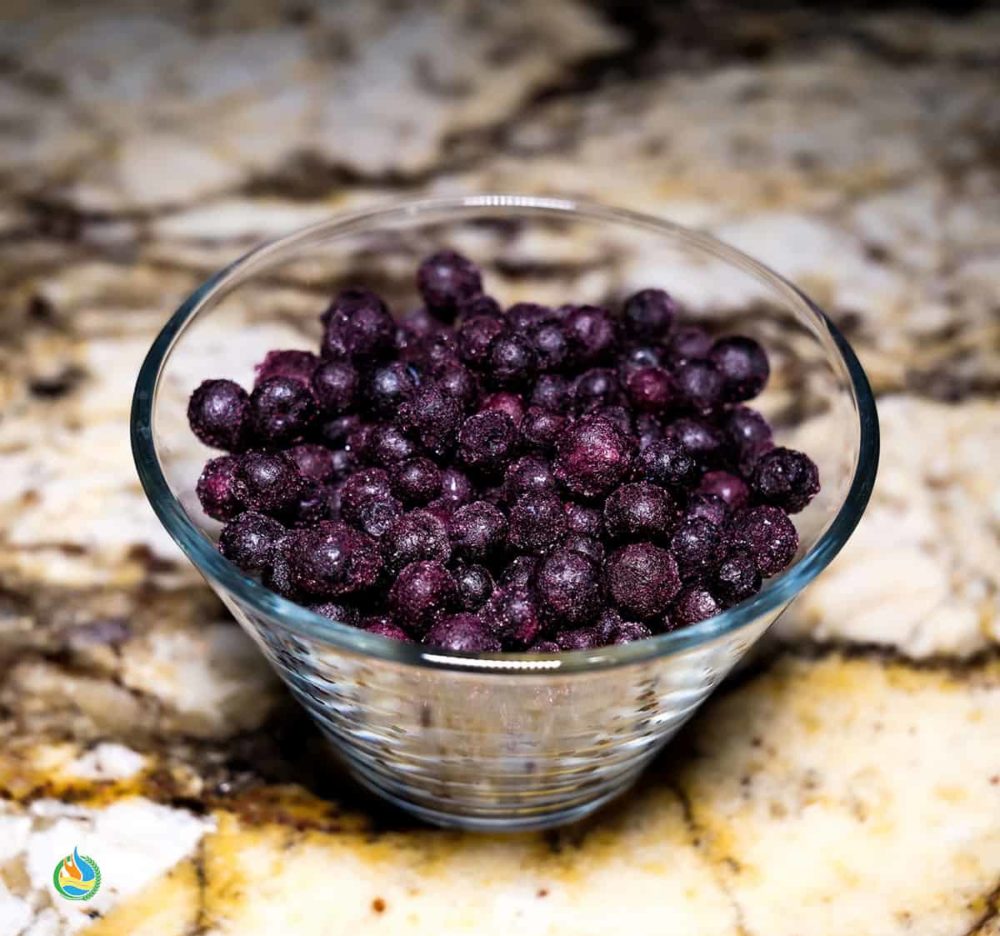 How To Make an Antioxidant + Libido Boosting BlueberryBanana Smoothie